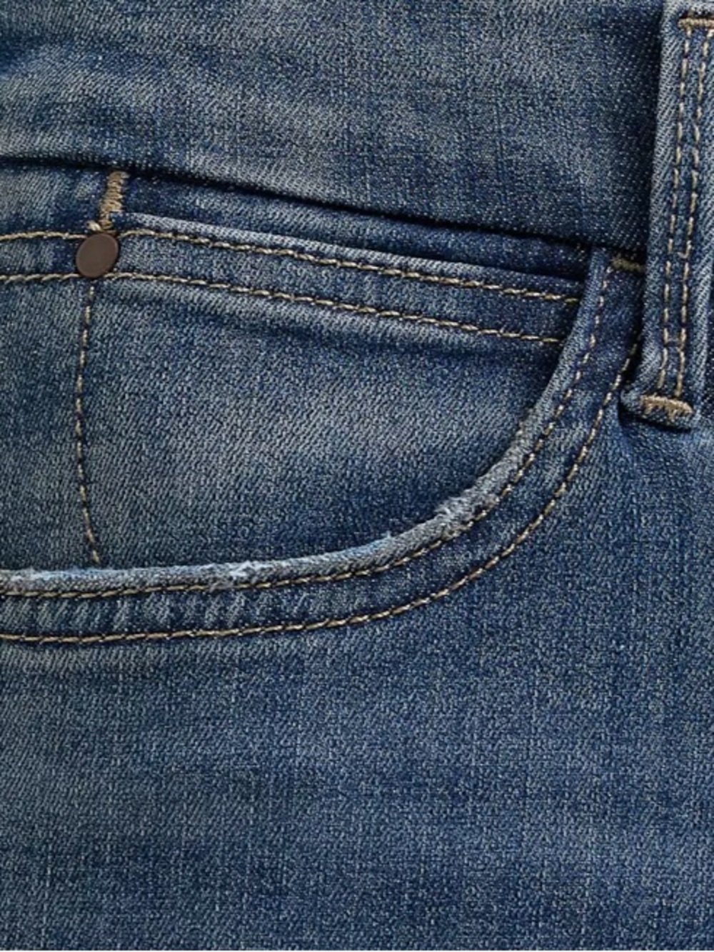 Wrangler Bespoke High-Rise Flare Women's Jeans in Medium Blue - Picture 5 of 7